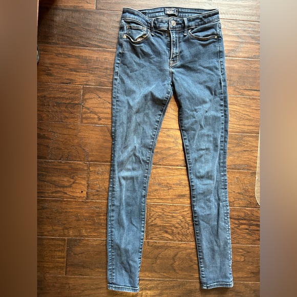 Low Rise Jeggings - Picture 2 of 3